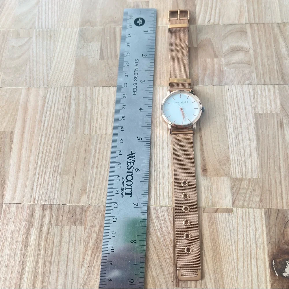 Eddie Borgo New York ladies rose gold tone dress watch NEW BATTERY